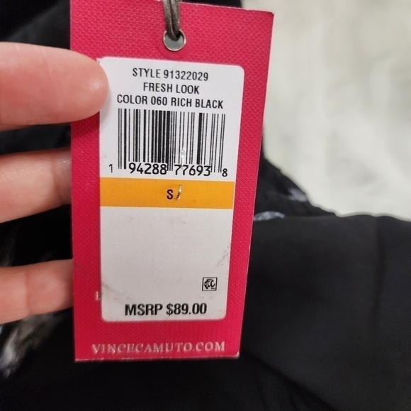 Vince Camuto Rich Black Floral V-neck Mid Sleeve Blouse size Small NWT - Picture 6 of 8